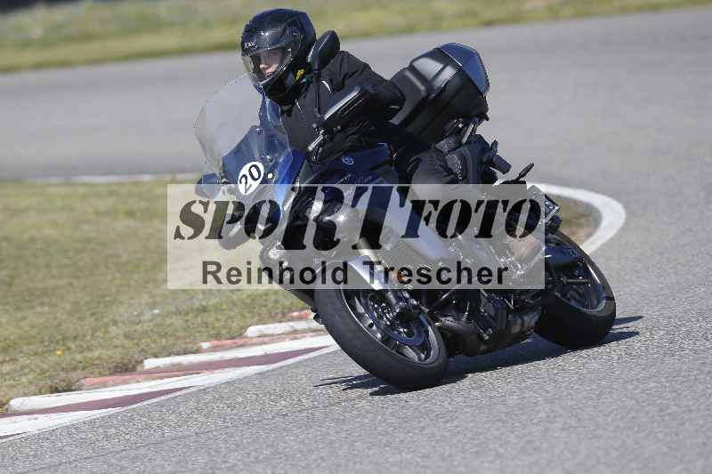 /01 02.04.2026 MAZ ADR/Gruppe gelb Gruppe gruen/20